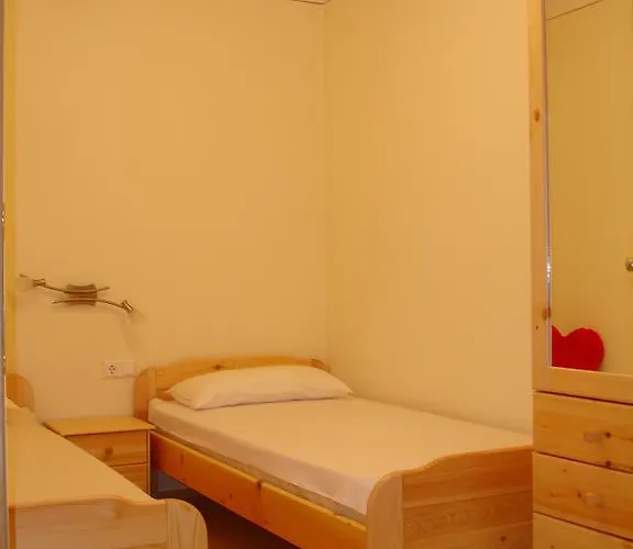 Haus Gfoeller * نيديراو